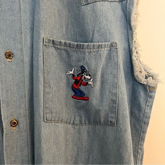 DISNEY Vintage Denim Goofy Vest Button Up Top Mickey Unlimited Fringe Large - Picture 3 of 5